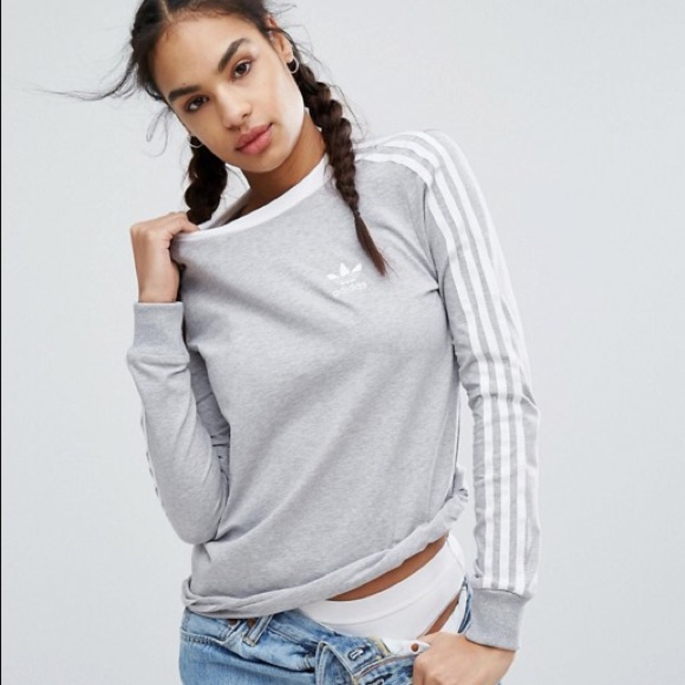 ❌SOLD - Gray adidas long sleeve tee